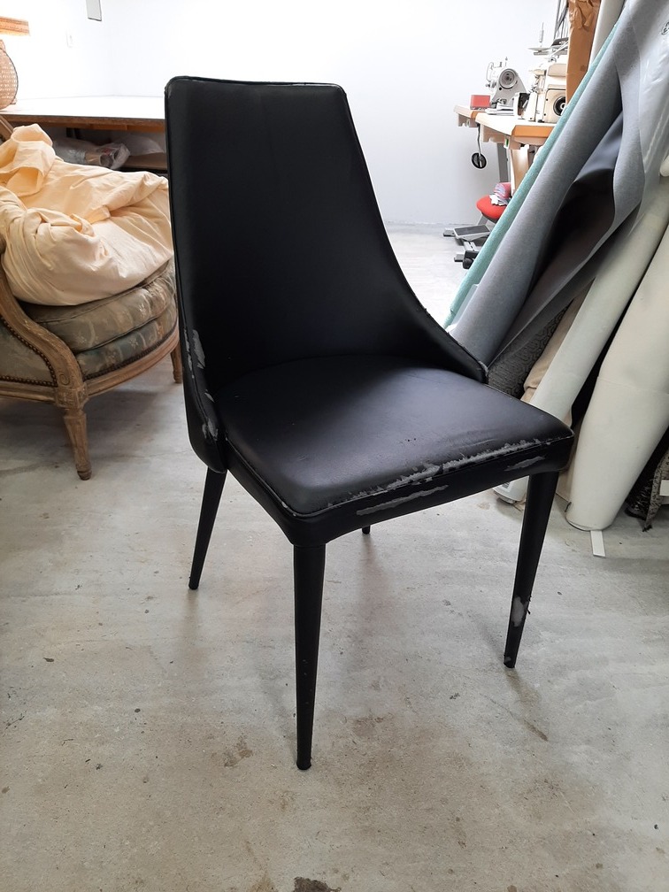 Un simili cuir défectueux avant – après